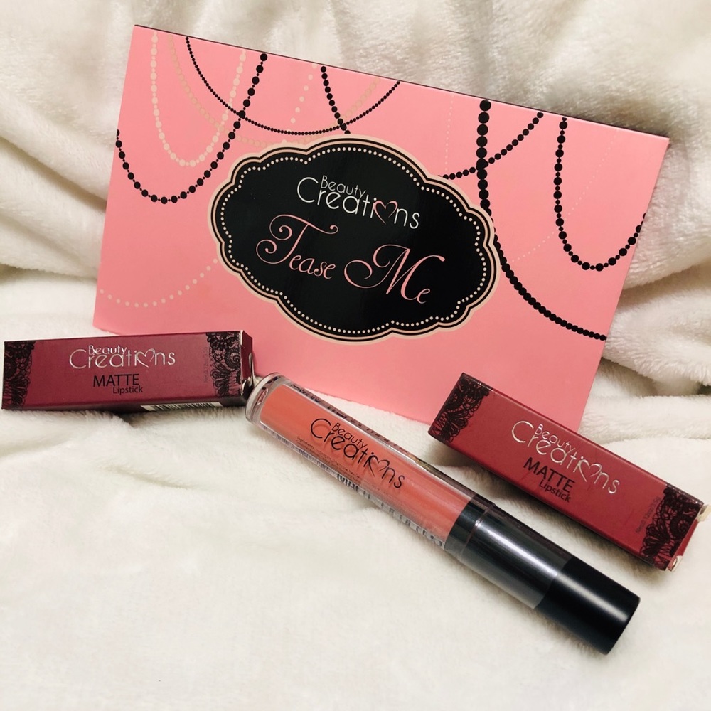 Makeup bundle